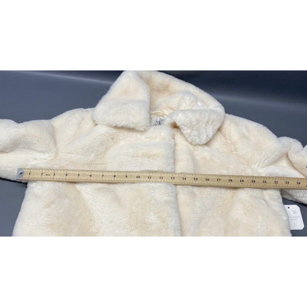 Altar'd State Faux Fur Coat Womens XS Ivory Cropped Plush Jacket Excellent - Picture 8 of 8